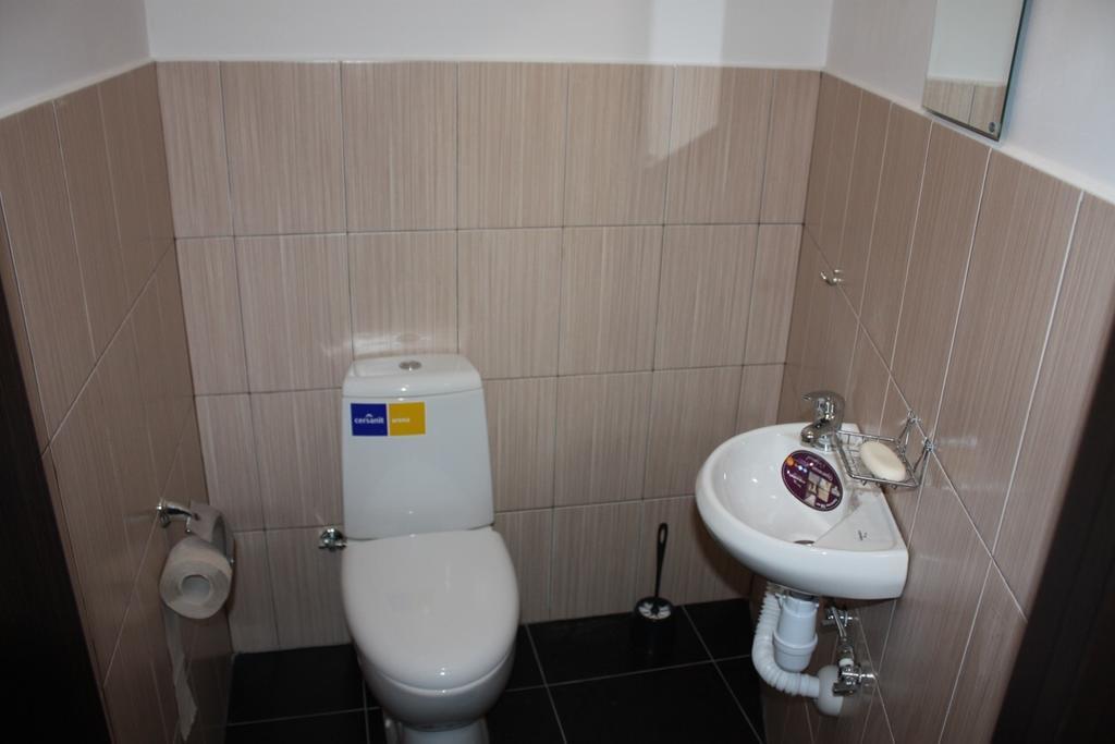 Suite On Railway Station Ivano-Frankivs'k Luaran gambar