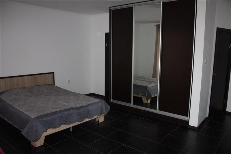 Suite On Railway Station Ivano-Frankivs'k Bilik gambar