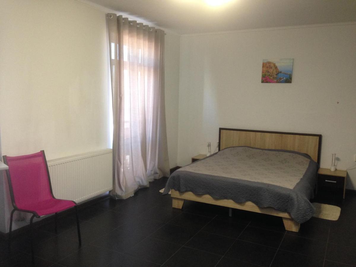 Suite On Railway Station Ivano-Frankivs'k Luaran gambar